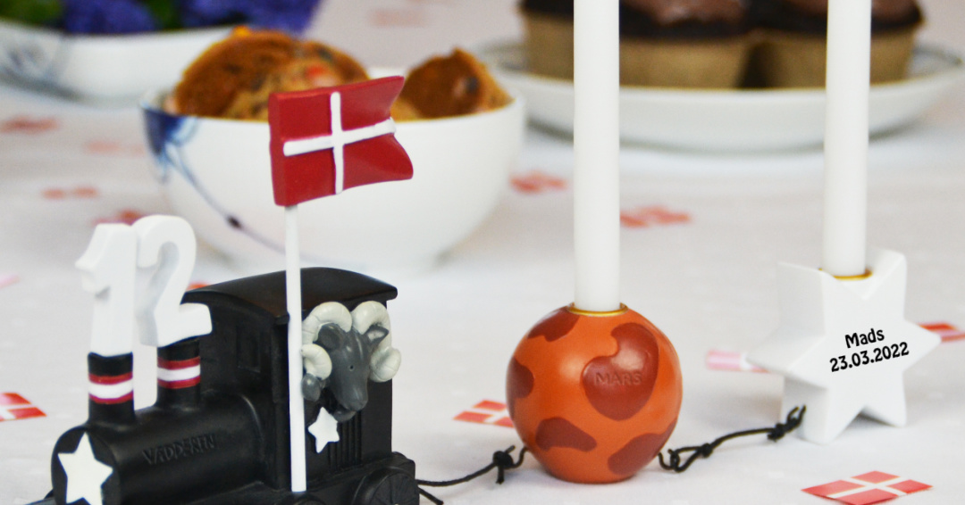 Fødselsdagstog med stjernetegn og navn