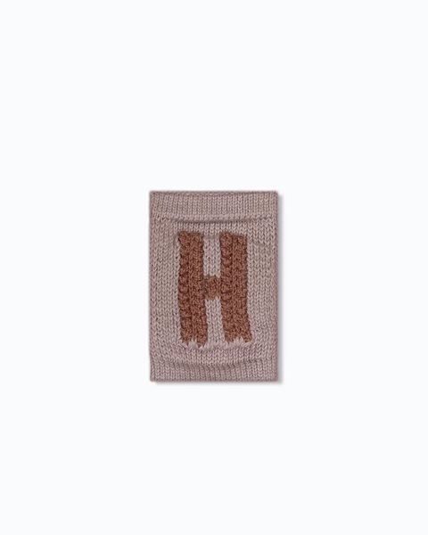 Bogstaver i strik fra Smallstuff H - Rose