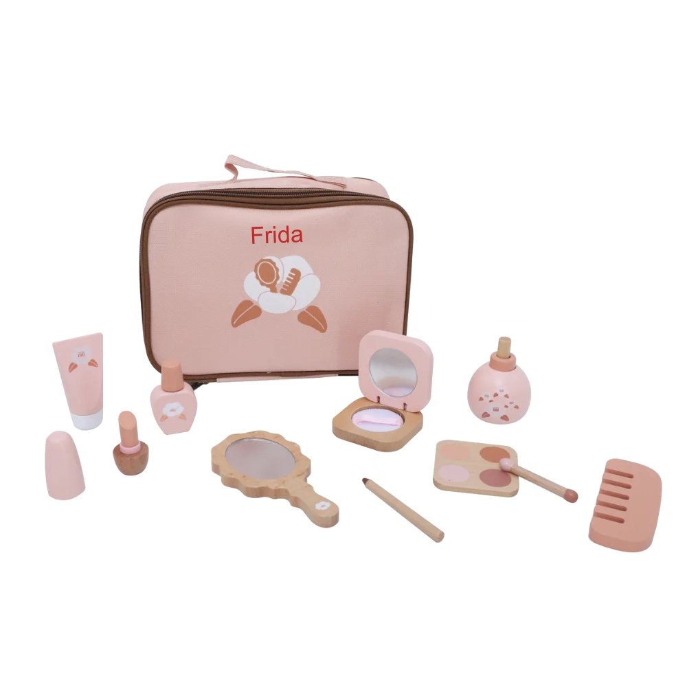 Sk�nhedss�t til b�rn med broderet navn � Kinder and Kids