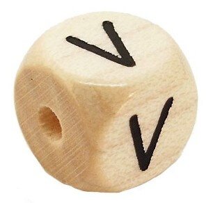 Bogstavperle i tr� 10 mm V