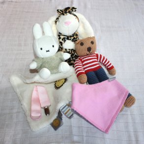 Babypakke til pige, Nr. 100