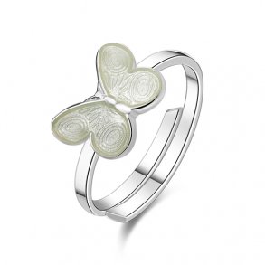 Slvring med hvid sommerfugl fra Pia & Per