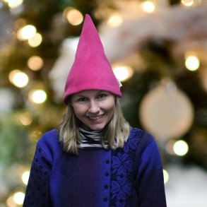 Nissehue i fleece - Stvet Pink - Vlg mellem 2 strrelser - med/uden navn