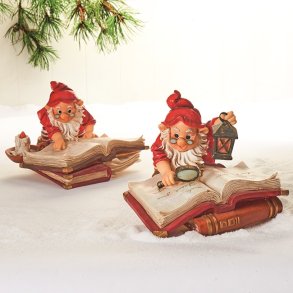 2 stk. Skovmand som lser i nissernes bog