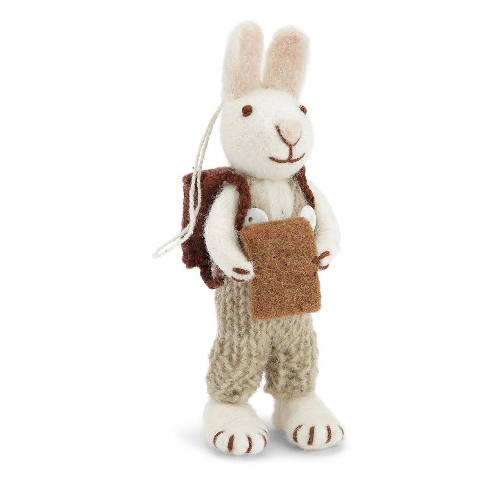 Gr kanin fra Gry og Sif-filtet-med gr bukser og bog