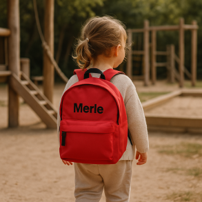 B�rnerygs�k &ndash; kan broderes med navn (R�d)