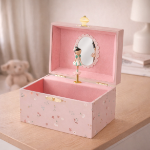 Smykkeskrin fra Little Dutch-Evi-med navn